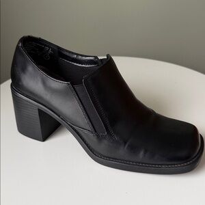 Predictions block heel loafers square toe chunky loafers vintage 90s Y2K Flaw